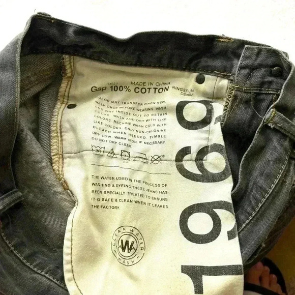 Gap 1969 Authentic Fade Black Distress 100% Cotton Slim Straight Jean Size 32/34 - Picture 13 of 16